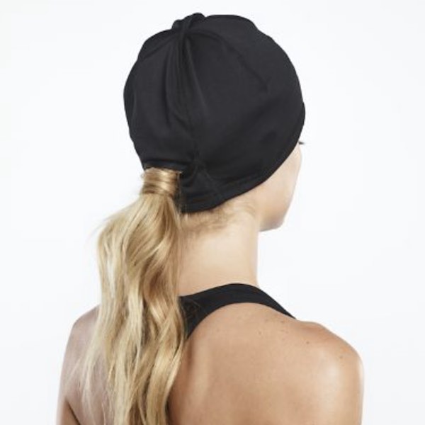 saucony women's drylete ponytail skull cap